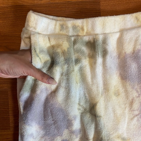 Ruby & Jenna Sweatpants - Picture 4 of 5